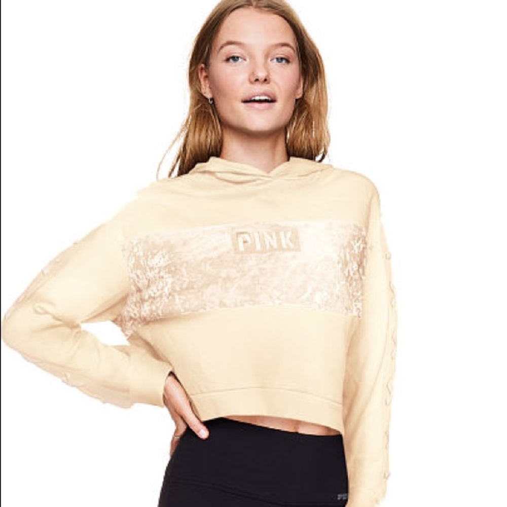 SALE! Victoria’s Secret Pink Hoodie